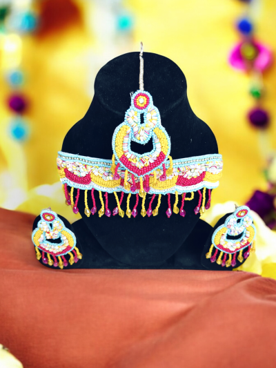 Radiant Beaded Fringe Neckpiece Set with Multicolor Embellishments