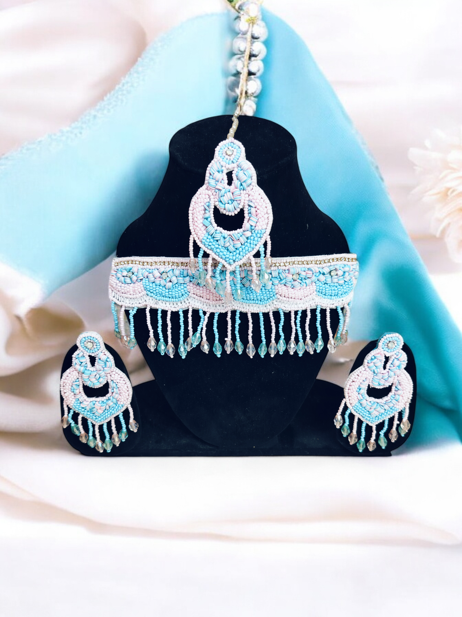 Radiant Beaded Fringe Neckpiece Set with Multicolor Embellishments - Image 3