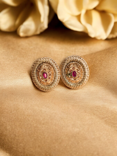 Oval Shape Beautiful Earrings With Rubby Accents
