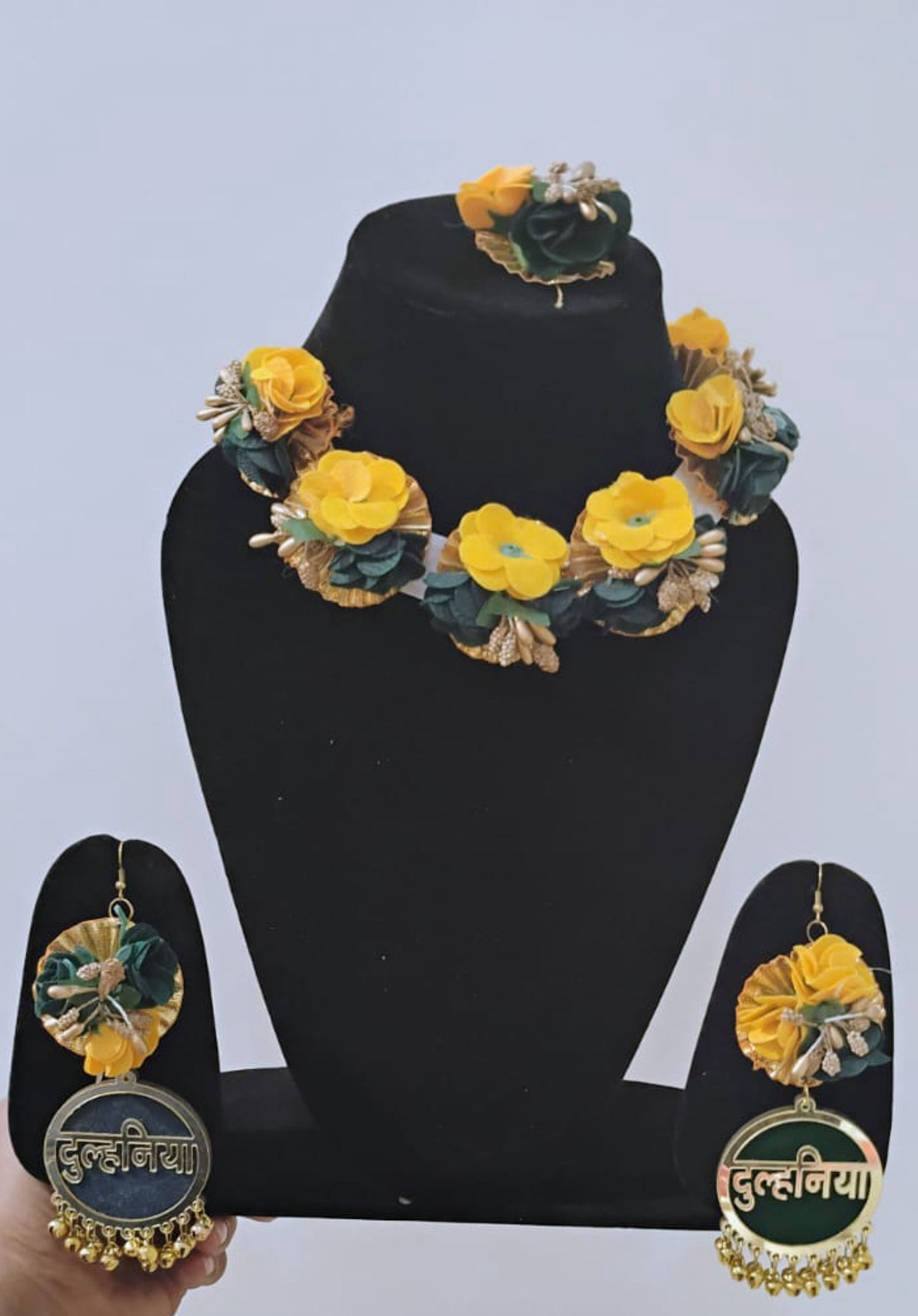 Wedding Haldi & Mehendi Jewelry Set with Personalized Earrings
