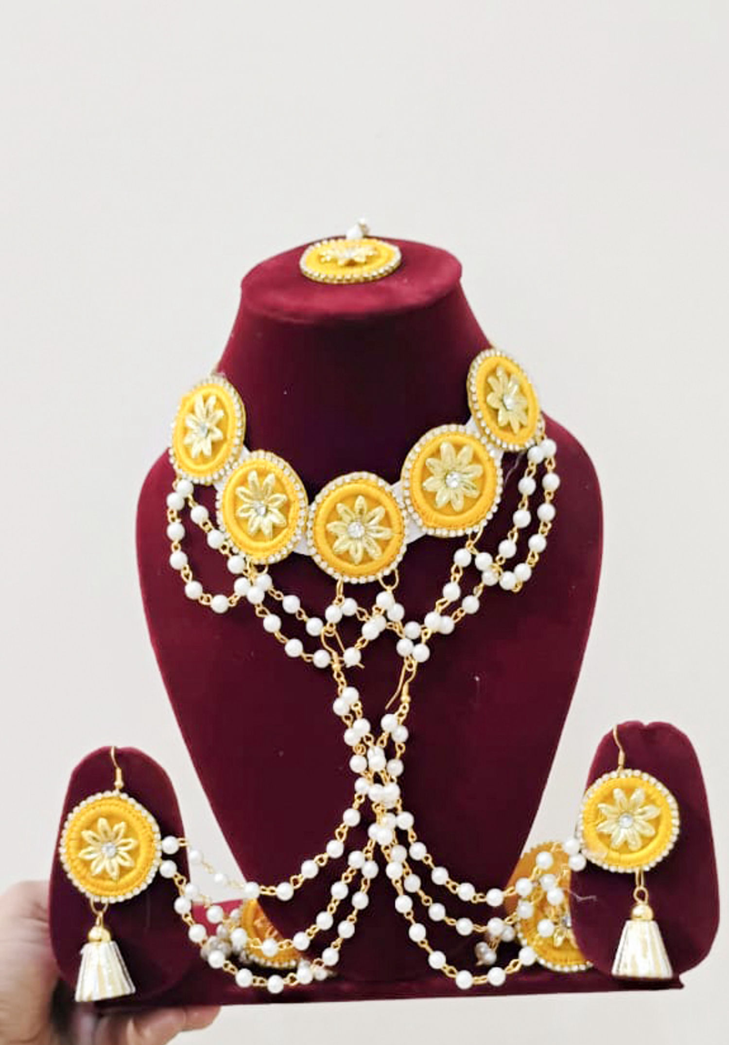 Golden Floral Pearl Neckpiece Set with Maang Tikka