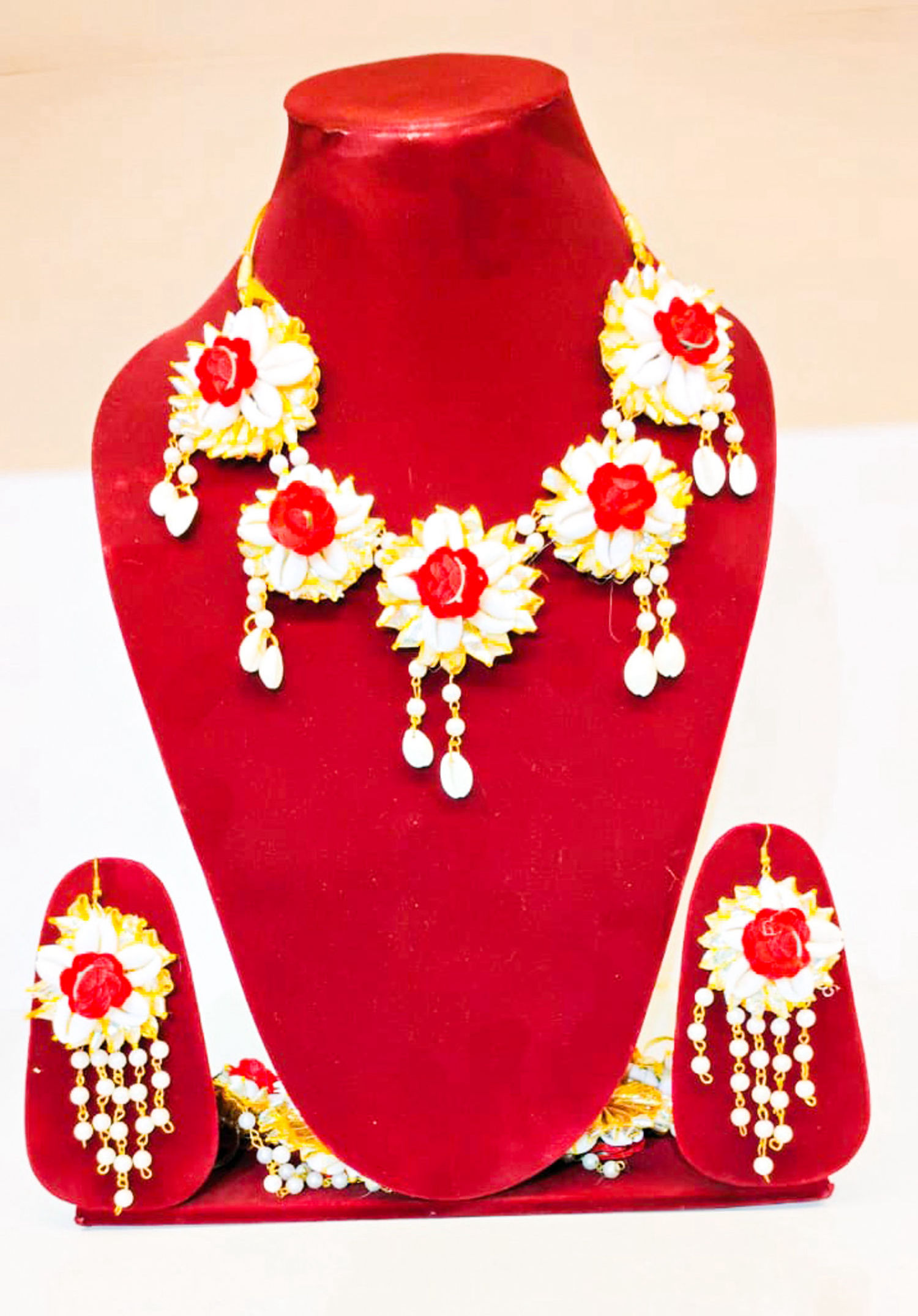 Heritage Floral Designer Neckpiece with Earrings & Maang Tikka