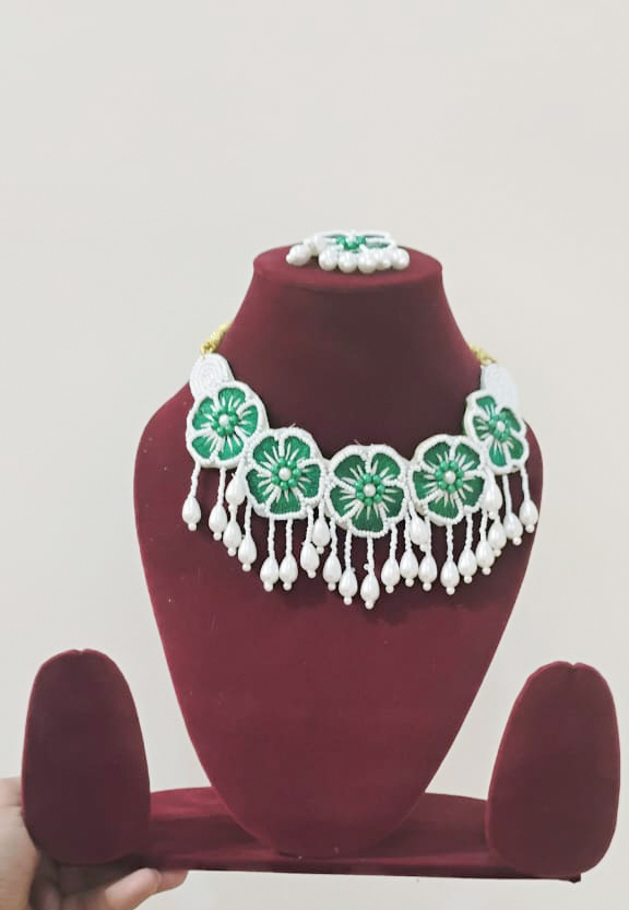 Graceful Green & White Floral Jewelry Set for Special Occasions