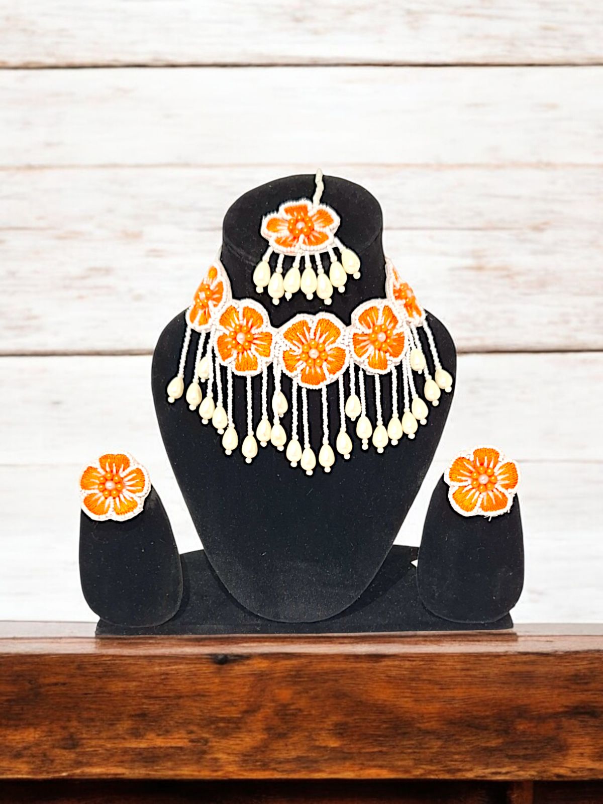 Beautiful Floral Embroidered Neckpiece Set with Pearls - Image 3