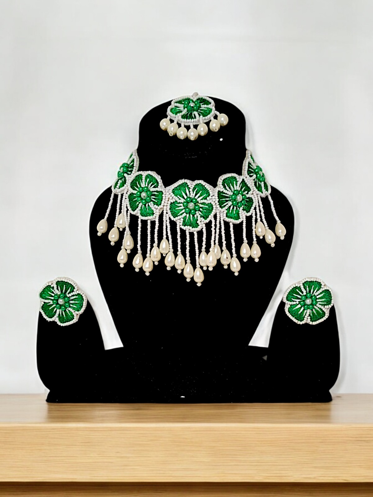 Beautiful Floral Embroidered Neckpiece Set with Pearls - Image 2
